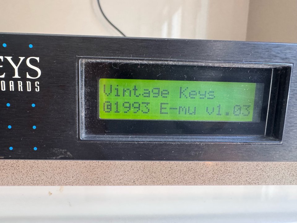 E-mu Vintage Keys 1993 v1.03 de segunda mano · Foto 2 de 6 · Barcelona · 280 €