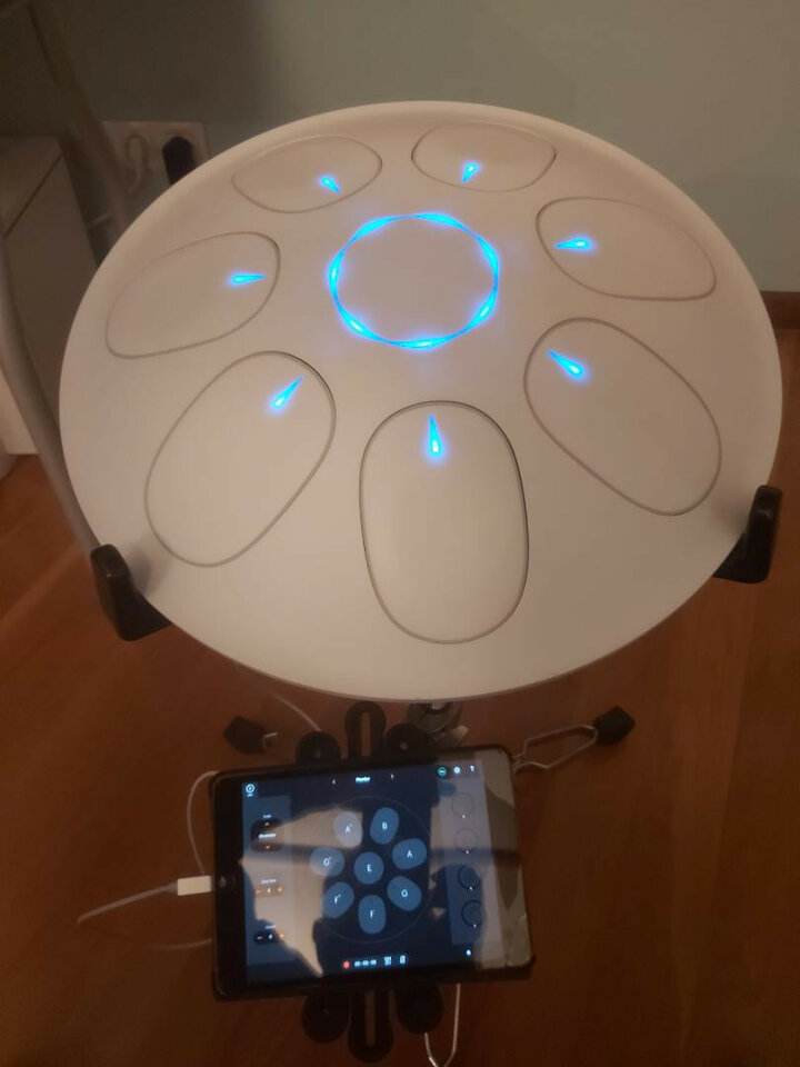 OVAL SYNTH en funcionamiento