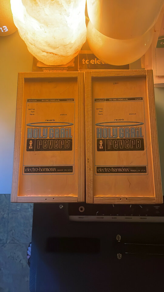 Pedal reverb HOLY GRAIL