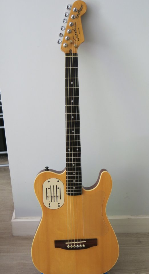 GODIN ACOUSTICASTER de segunda mano · Foto 9 de 10 · Zaragoza · 1300 €