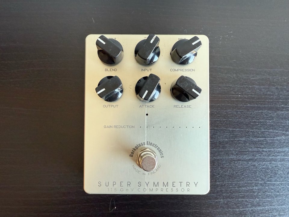 Darkglass Super Symmetry 115 GeV Compressor de segunda mano · Foto 8 de 9 · Pontevedra · 197 €