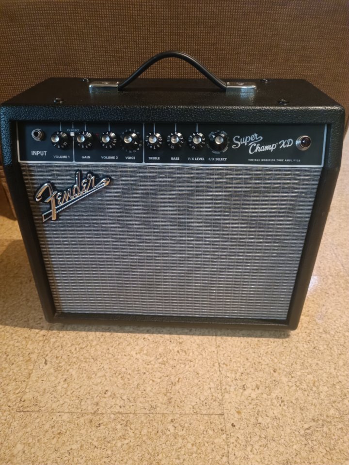 Fender Super Champ XD