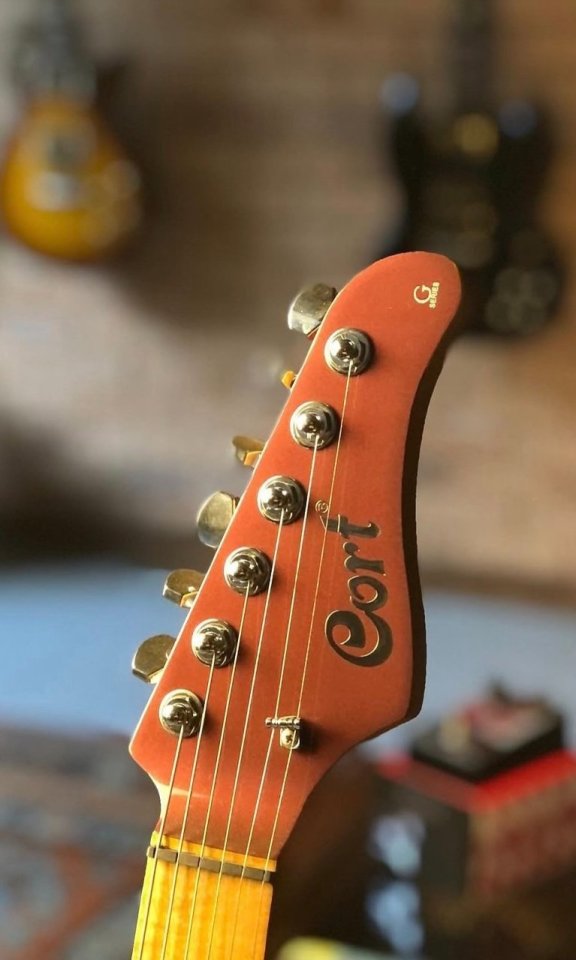 GUITARRA ELÉCTRICA CORT G300 PRO de segunda mano · Foto 6 de 9 · Barcelona · 485 €