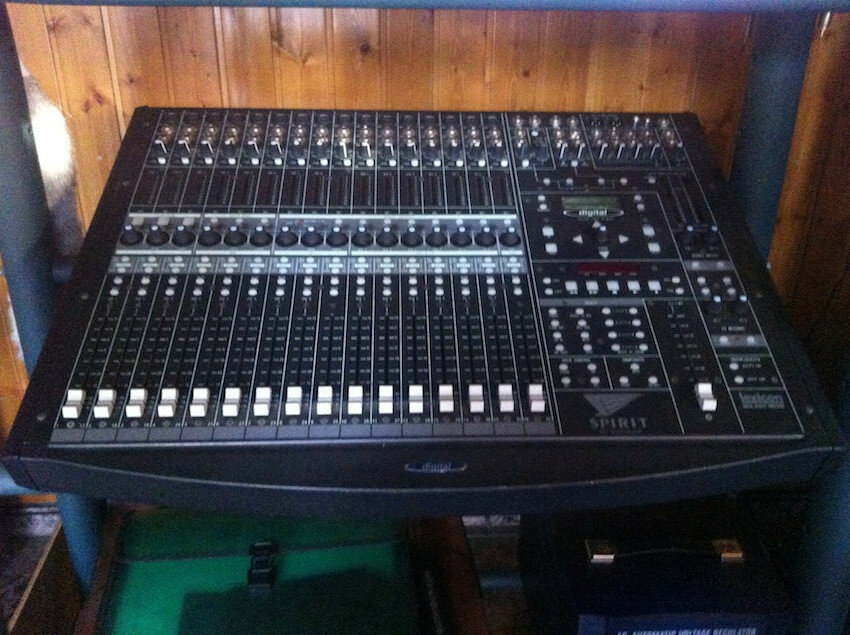 Mixer Digital SOUNDCRAFT 328