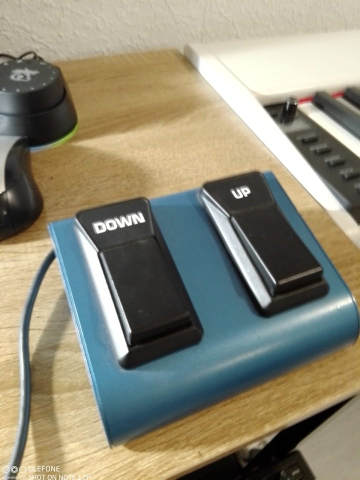 Footswitch Behringer