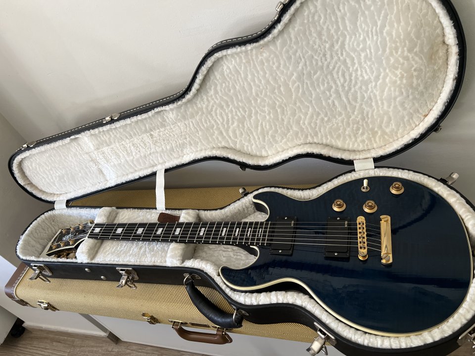 Vendo Gibson Longhorn Trans Blue de 2008
