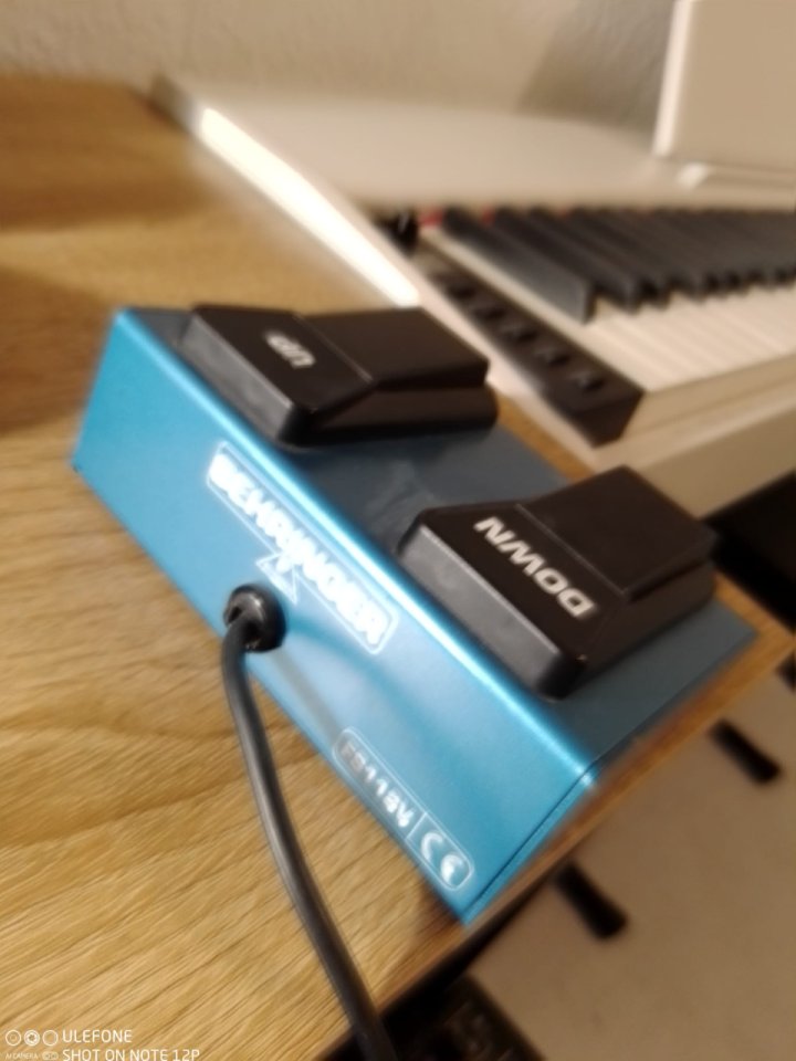 Footswitch Behringer