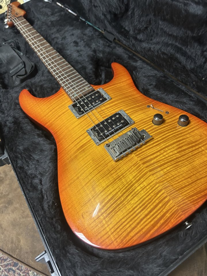 Fender showmaster de segunda mano · Foto 4 de 4 · Sevilla · 250 €