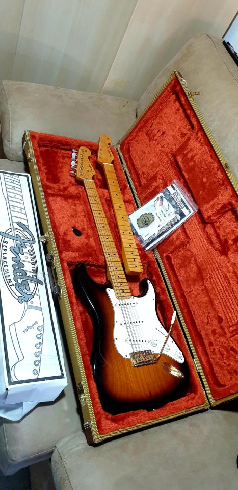 Fender American Stratocaster 60th Aniversario