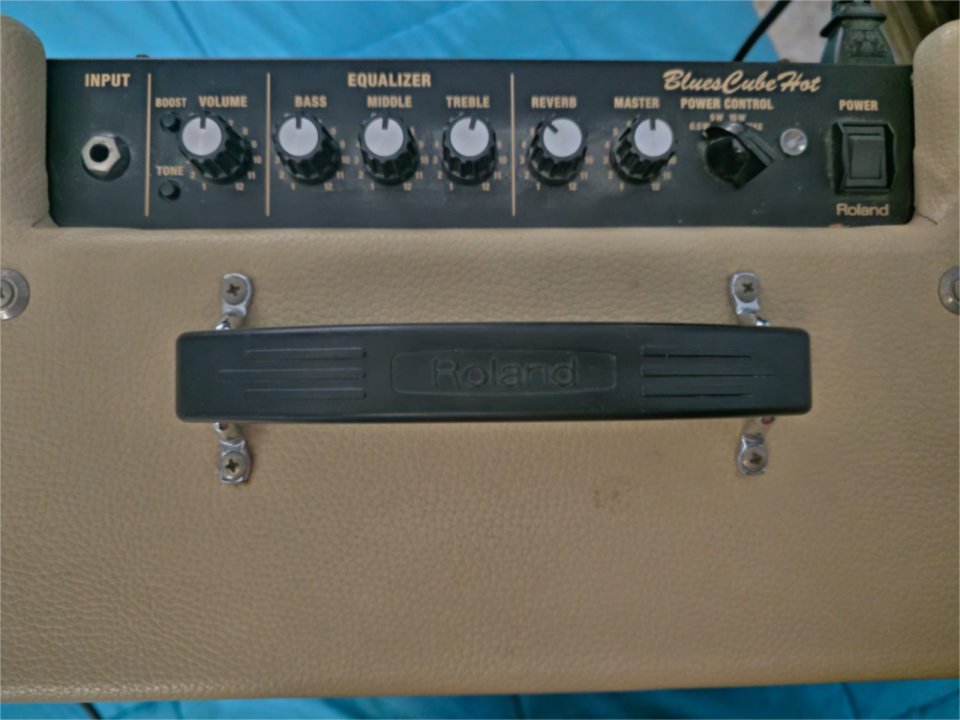 Roland Blues Cube Hot VB impecable.