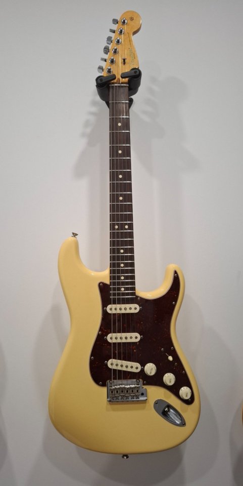 Fender Stratocaster 60th anniversary de segunda mano · Foto 1 de 7 · Barcelona · 1300 €