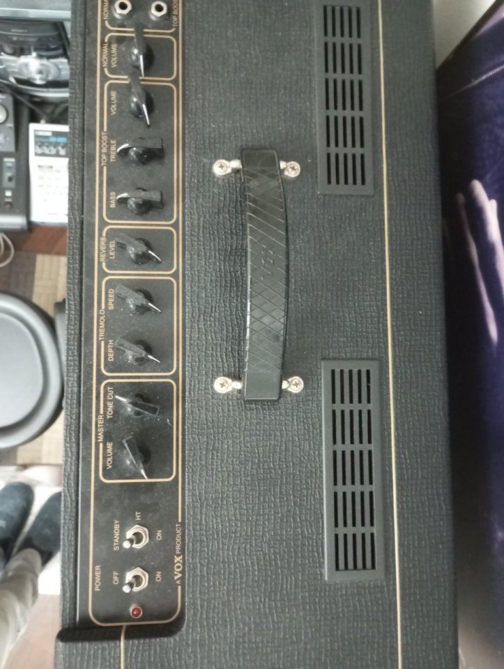 VOX AC 15 C1 de segunda mano · Foto 4 de 6 · A Coruña · 530 €