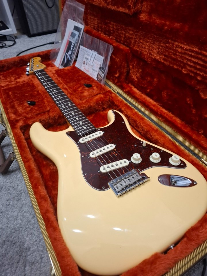 Fender Stratocaster 60th anniversary de segunda mano · Foto 2 de 7 · Barcelona · 1300 €