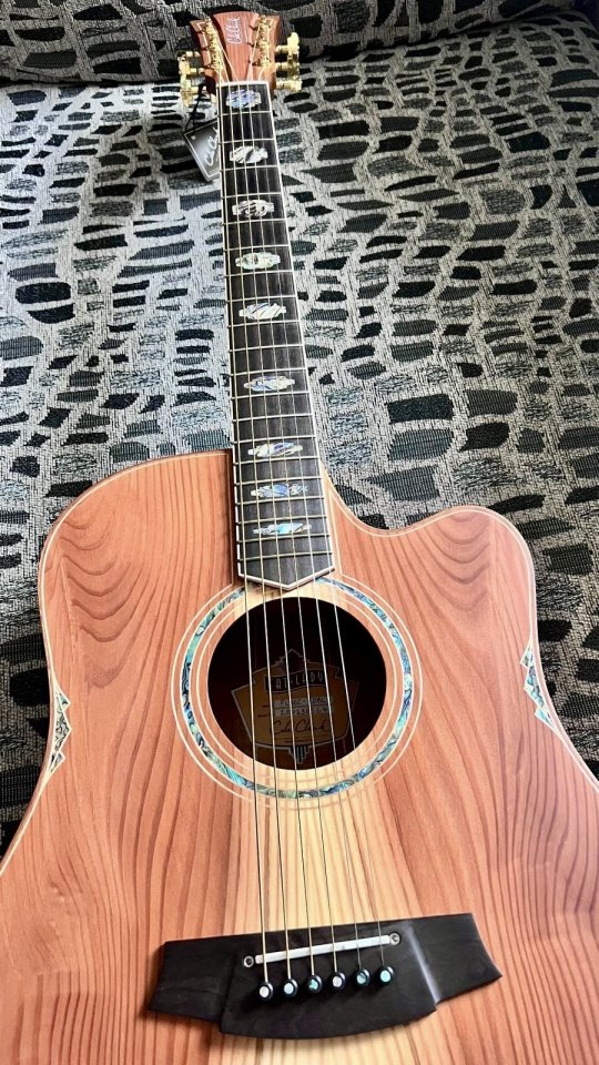 Guitarra acústica COLE CLARK FAT LADY 3 FL3EC-RDBL. de segunda mano · Foto 3 de 10 · Madrid · 2750 €