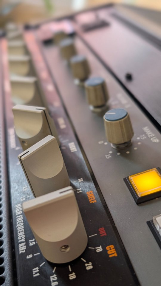 Compresor Stam Audio SA4000 de segunda mano · Barcelona · 799 €