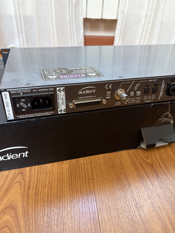 Audient Asp800 de segunda mano · Foto 5 de 7 · Madrid · 470 €