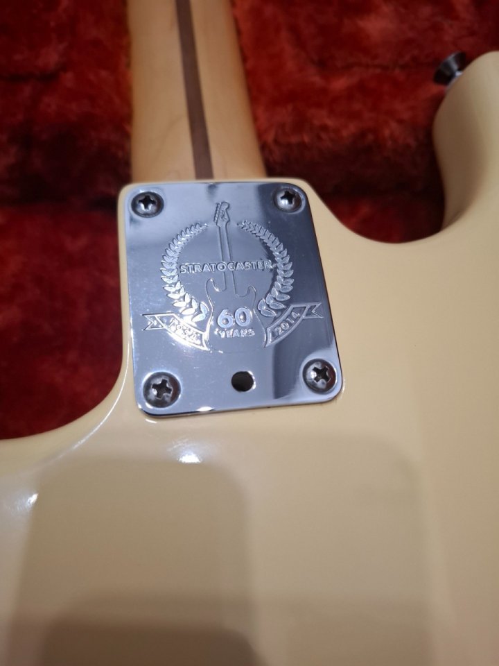 Fender Stratocaster 60th anniversary de segunda mano · Foto 4 de 7 · Barcelona · 1300 €