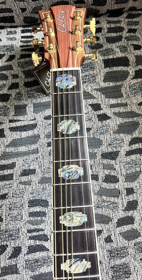 Guitarra acústica COLE CLARK FAT LADY 3 FL3EC-RDBL. de segunda mano · Foto 5 de 10 · Madrid · 2750 €