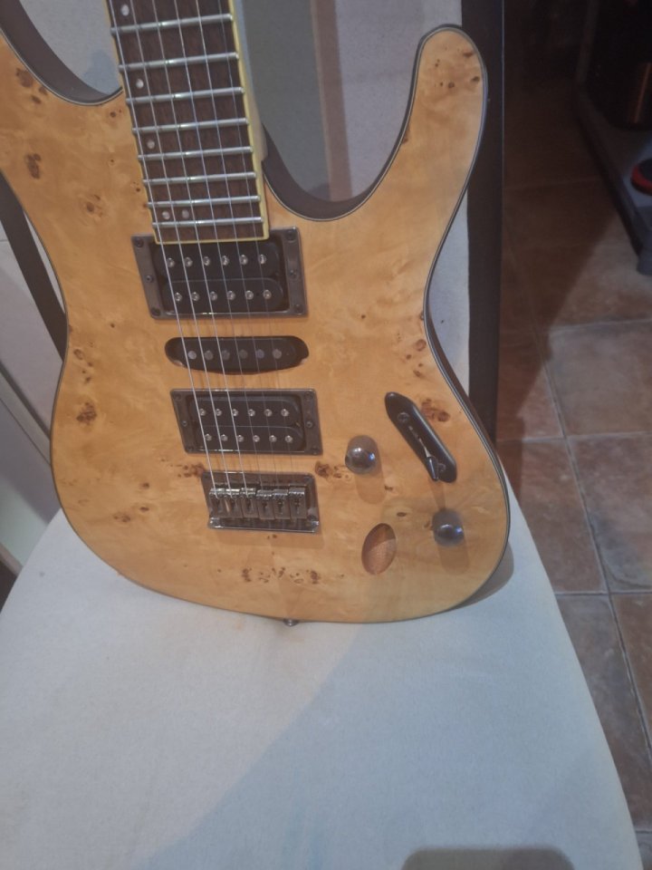 Ibanez s771 pb impecable con funda nueva de segunda mano · Foto 1 de 8 · Castellón · 300 €
