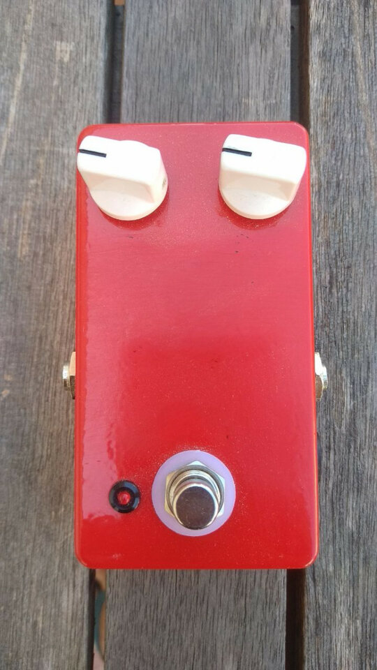 Clon RED LLAMA overdrive potente algo fuzzy