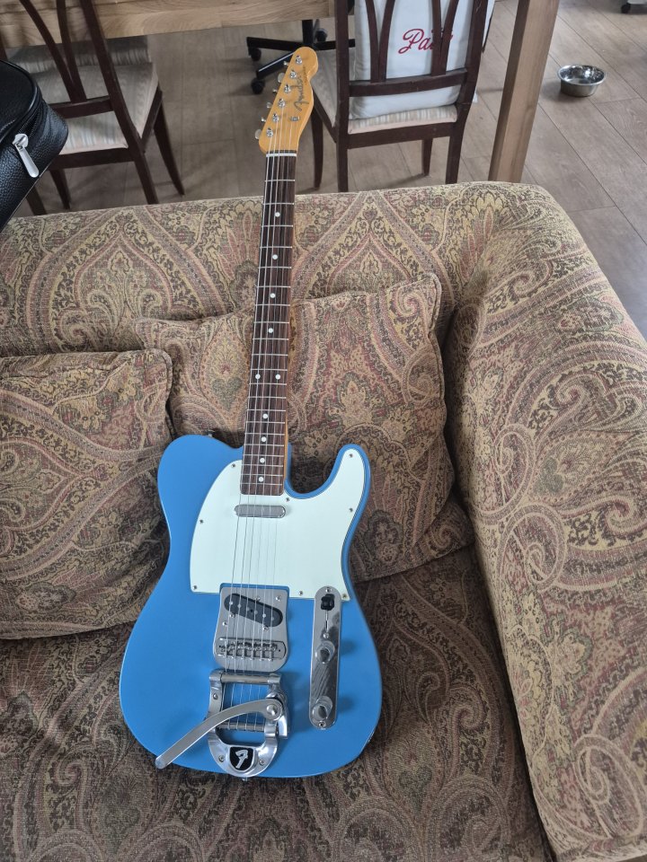 Fender Telecaster Bigsby FSR Limited Run (Japan)