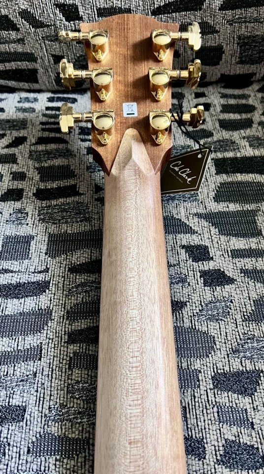 Guitarra acústica COLE CLARK FAT LADY 3 FL3EC-RDBL. de segunda mano · Foto 6 de 10 · Madrid · 2750 €