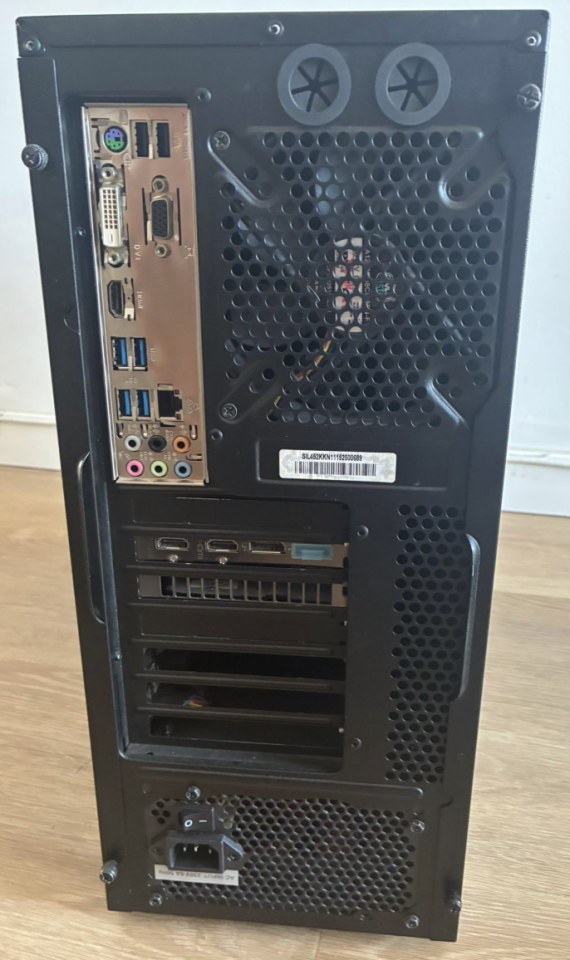 Mac Pro Iclon con macOS Sequoia