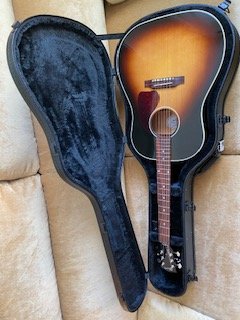 Gibson J45 standard