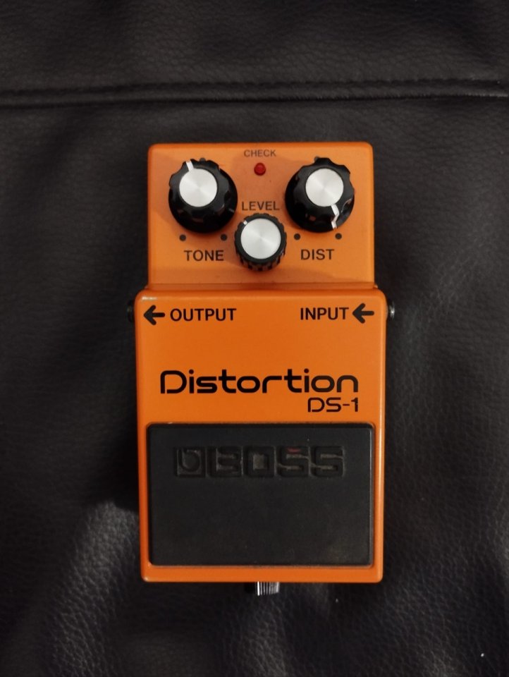 Pedal Boss ds1 de segunda mano · Málaga · 50 €