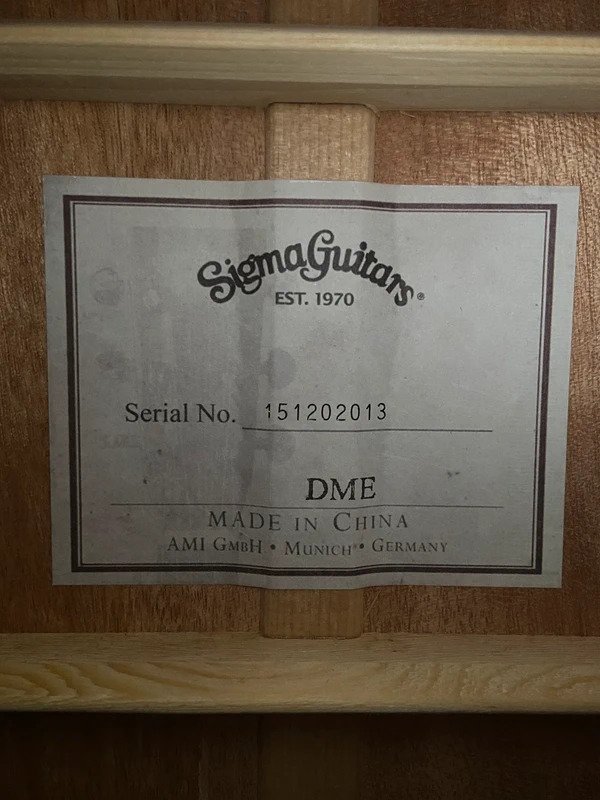 Sigma DME Guitarra Electroacústica de segunda mano · Foto 4 de 10 · Madrid · 250 €