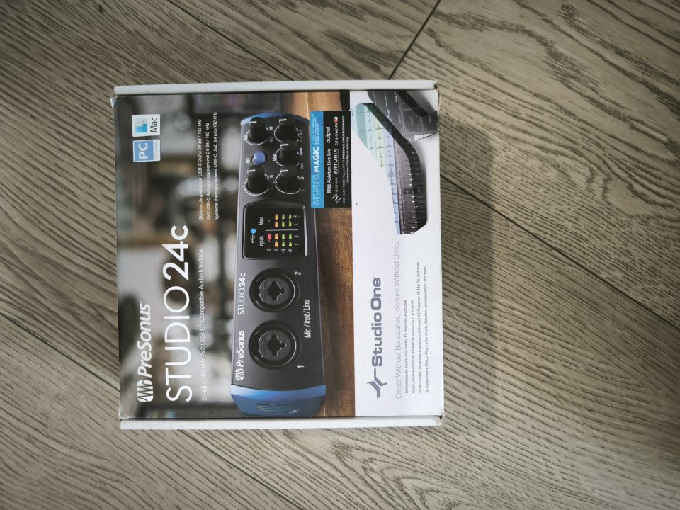 Interfaz de Audio PreSonus Studio 24c (USB-C) + Caja Original de segunda mano · Foto 1 de 3 · A Coruña · 95 €
