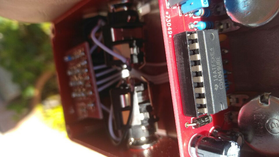 Clon RED LLAMA overdrive potente algo fuzzy