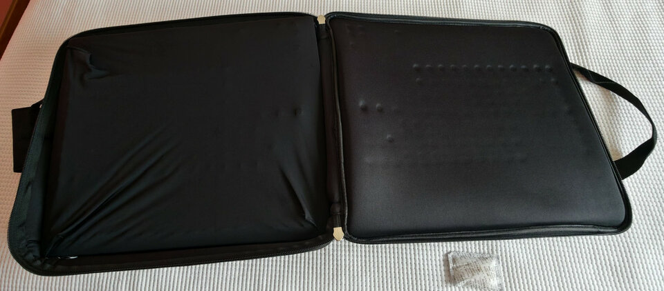 PreSonus StudioLive AR16c + funda, estuche, tarjetas y etiquetas magnéticas