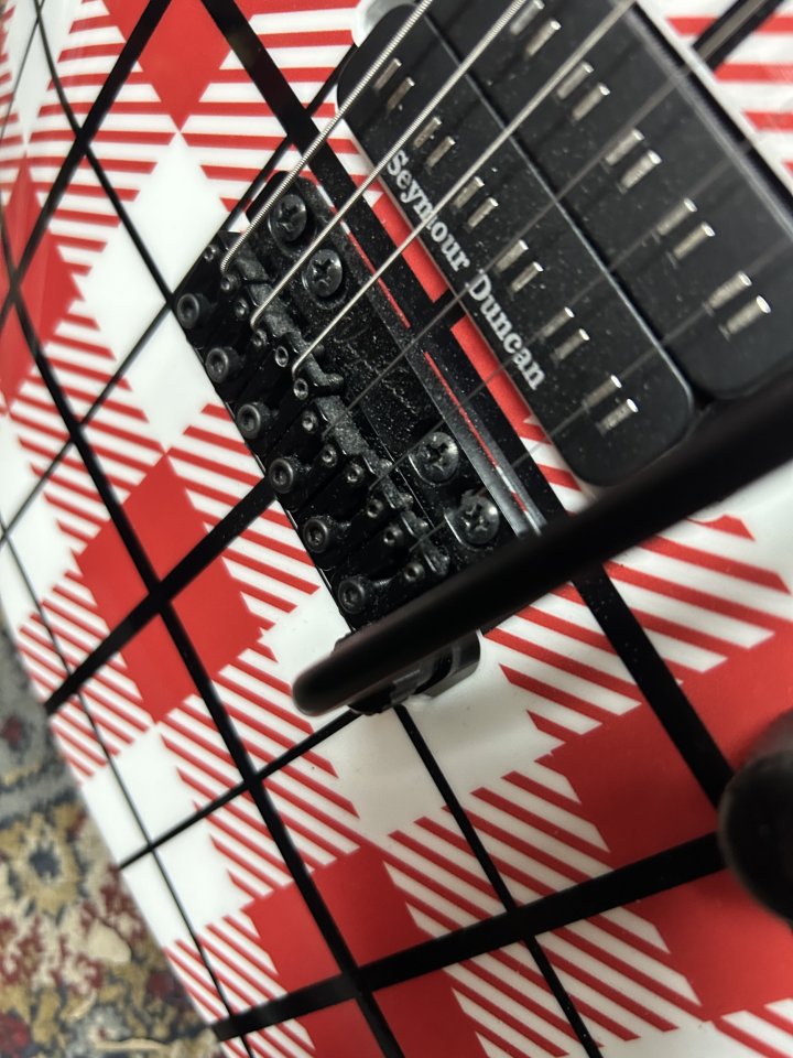 Dirty boy  guitars Blues Saraceno