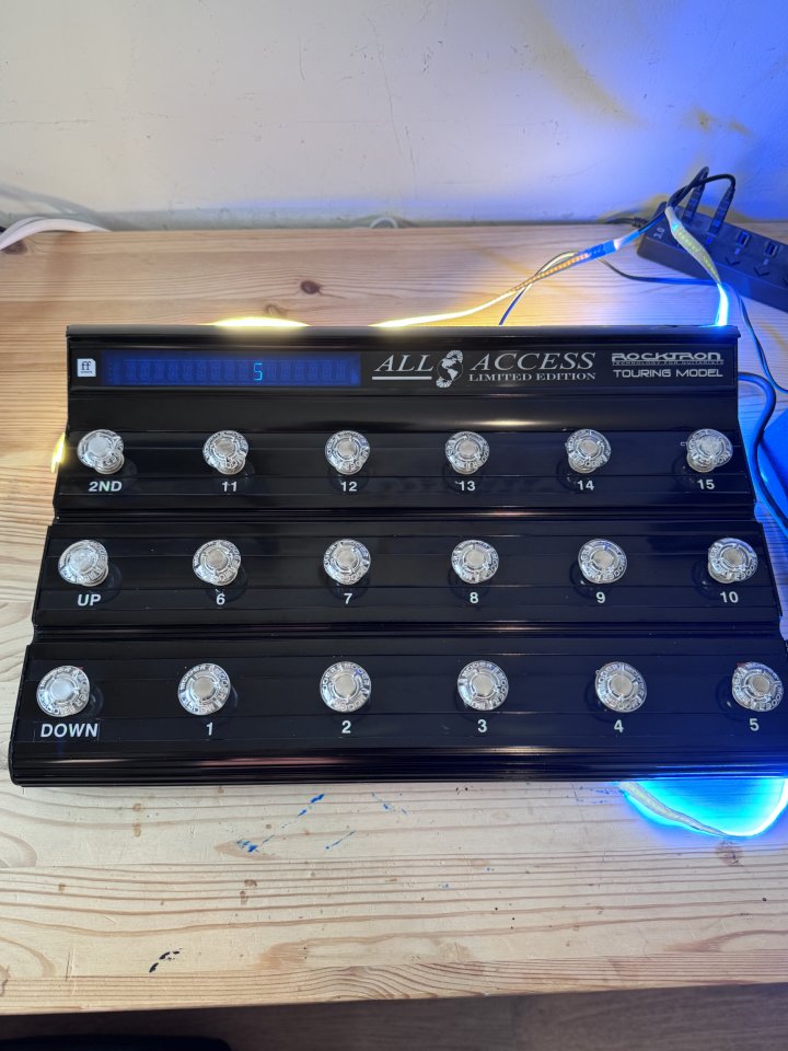 Rocktron All Access de segunda mano · Foto 3 de 9 · Madrid · 350 €