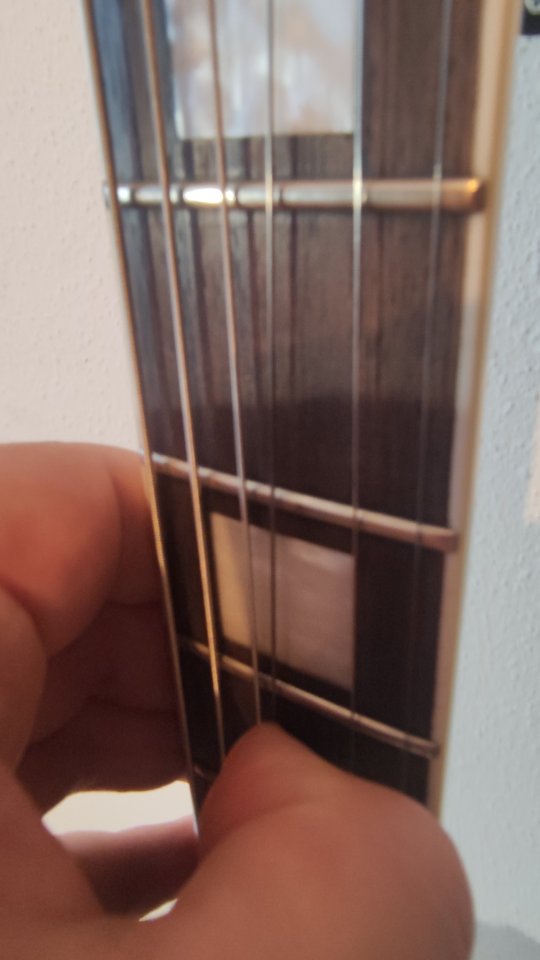 Guitarra Eléctrica Tokai Les Paul UALC 53 V. White de segunda mano · Foto 8 de 9 · Araba · 500 €