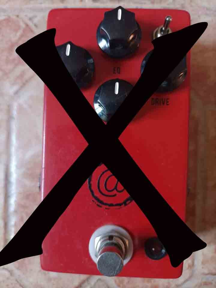 Pedales...Boss,Electro Harmonix,Ibanez,... NUEVOS CAMBIOS Y PEDALES de segunda mano · Foto 5 de 9 · Alicante · 150 €