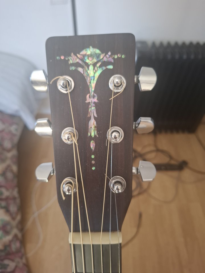 Guitarra acustica Sigma 00m-1s-sb de segunda mano · Foto 5 de 7 · Alicante · 300 €