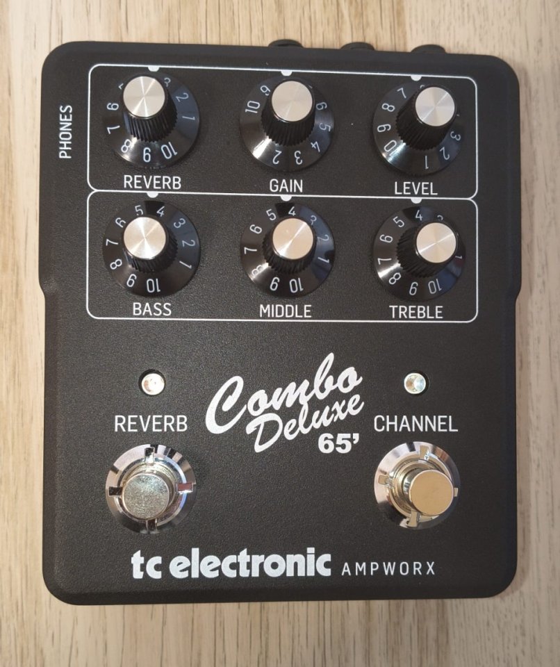 TC Electronic Ampworx Combo Deluxe '65 (¡Como nuevo, solo 2 días de uso!) de segunda mano · Foto 1 de 8 · A Coruña · 105 €