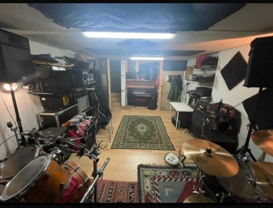 Local de ensayo para compartir