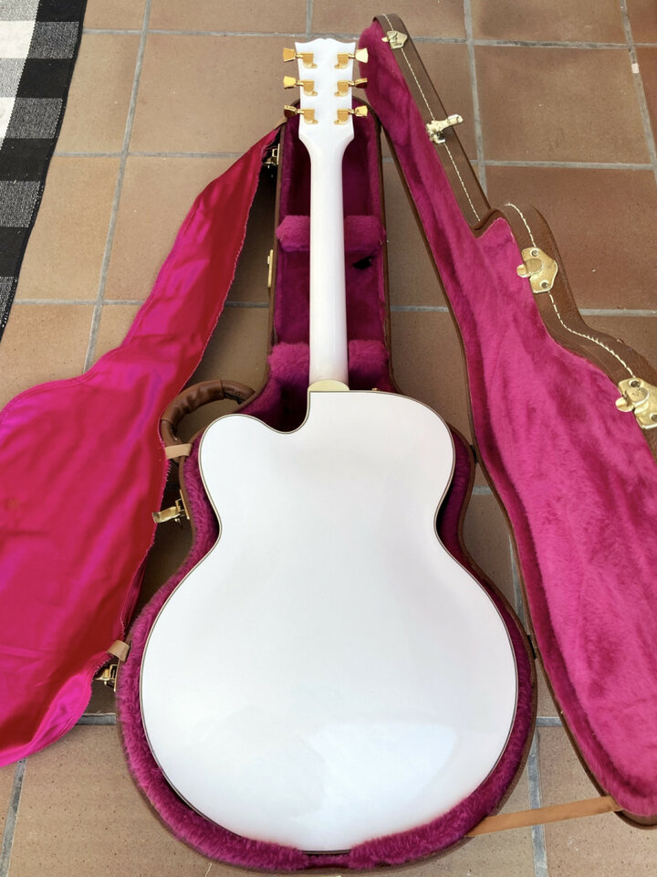 Gibson Chet Atkins Country Gentleman de segunda mano · Foto 2 de 8 · Barcelona · 3750 €