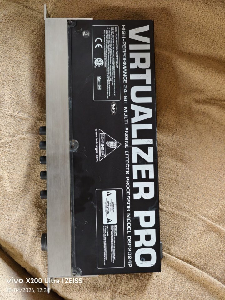 Behringer Virtualizer Pro DSP2024P Procesador