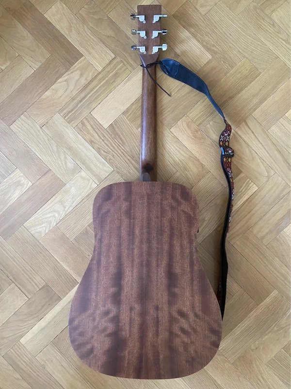 Sigma DME Guitarra Electroacústica de segunda mano · Foto 8 de 10 · Madrid · 250 €