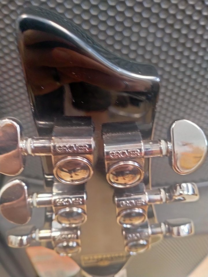 Schecter Hellraiser Diamond series (Floyd Rose) de segunda mano · Foto 5 de 7 · Bizkaia · 875 €