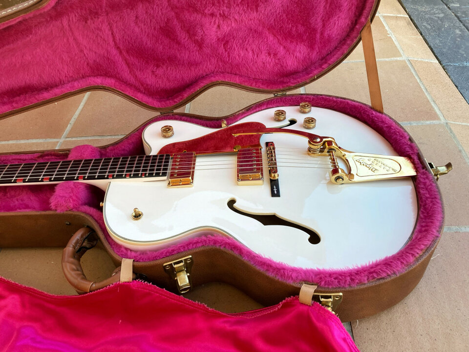 Gibson Chet Atkins Country Gentleman de segunda mano · Foto 6 de 8 · Barcelona · 3750 €