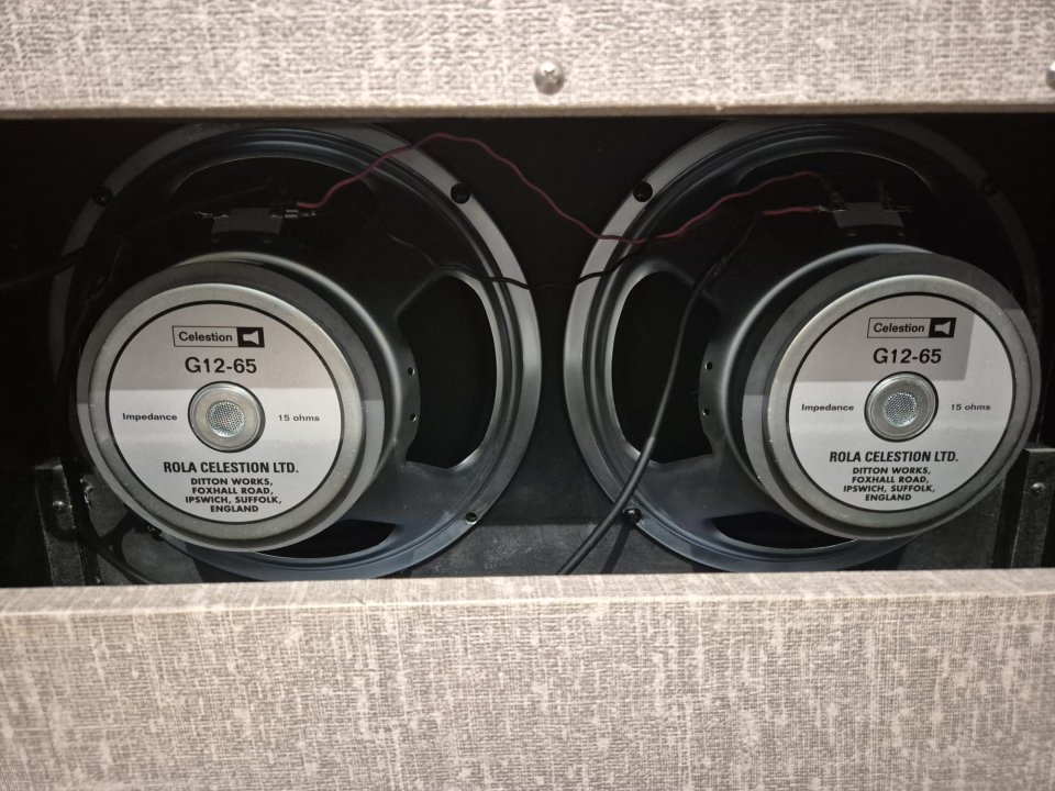 VOX AC30HW2 COMBO 2x12 de segunda mano · Foto 5 de 9 · Valencia · 1300 €