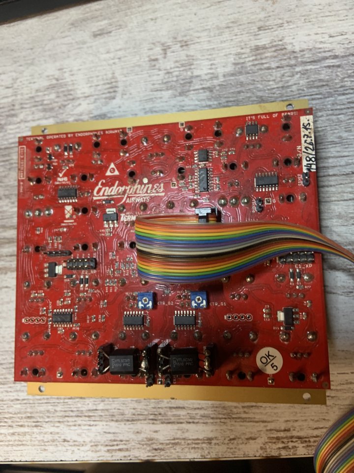 Endorphines Terminal de segunda mano · Foto 2 de 2 · Madrid · 230 €