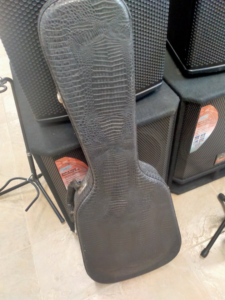 Schecter Hellraiser Diamond series (Floyd Rose) de segunda mano · Foto 7 de 7 · Bizkaia · 875 €
