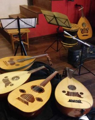 Aprende a tocar Oud (Laúd árabe y turco)