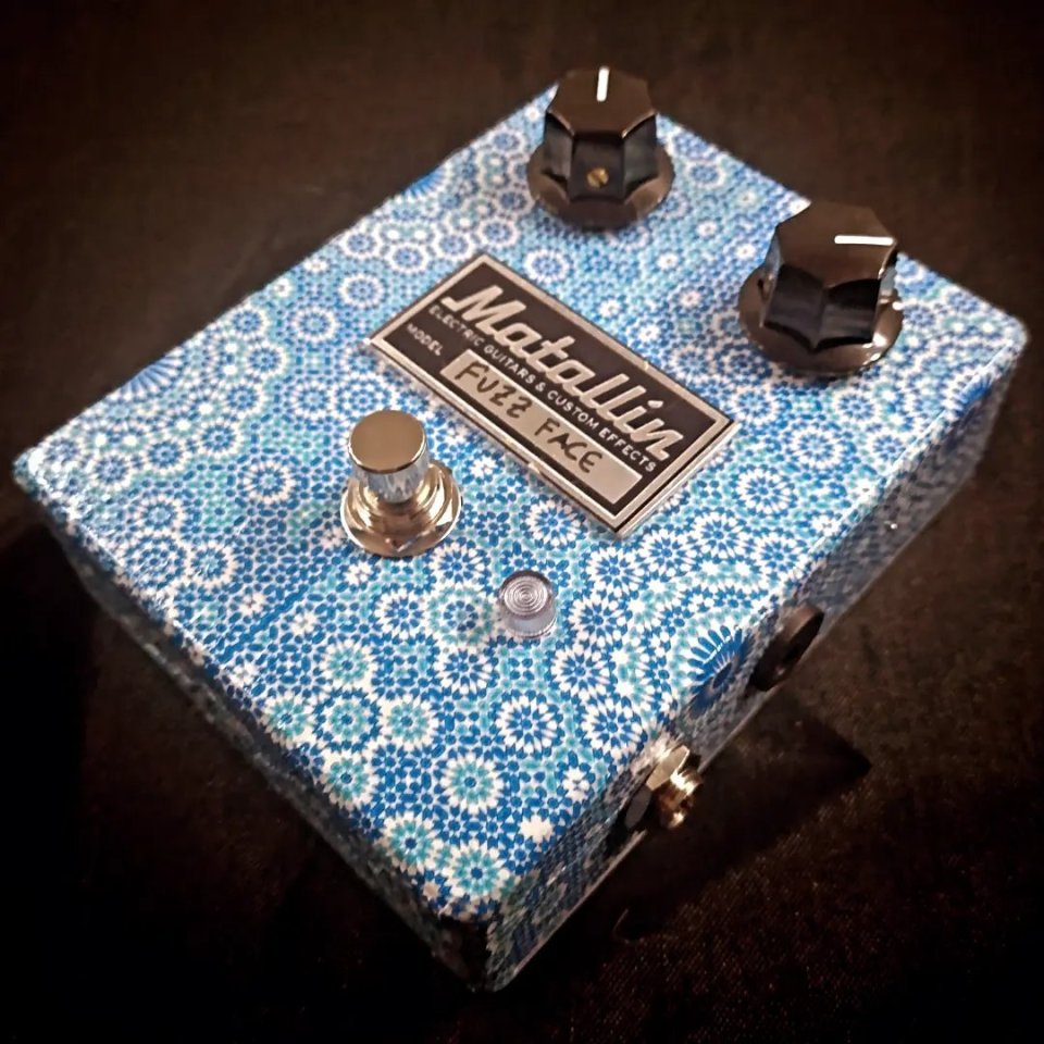 Matallín Silicon Fuzz Face de segunda mano · Foto 3 de 4 · Valencia · 150 €